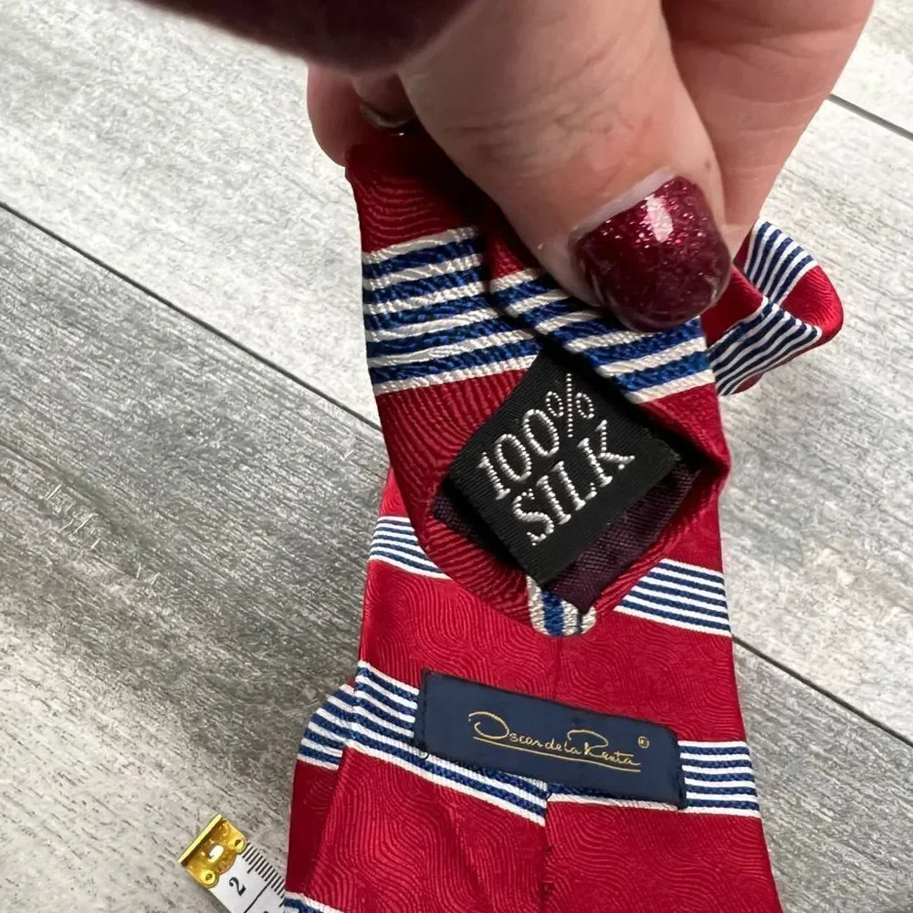 ‎Oscar dela Renta silk tie